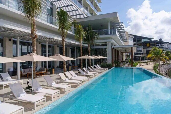 Cancun Airport and Renaissance Cancun Resort Private Shuttle - Key Points