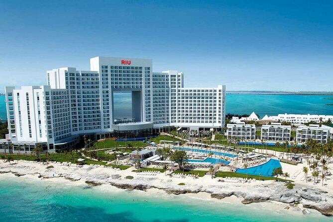 Cancun Airport and Riu Palace Peninsula Private Shuttle - An Honest Look at the Cancun Airport and Riu Palace Shuttle