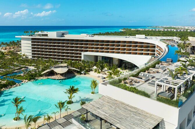 Cancun Airport and Secrets Moxche Playa del Carmen Transfer - What to Expect from the Cancun Airport to Secrets Moxche Transfer