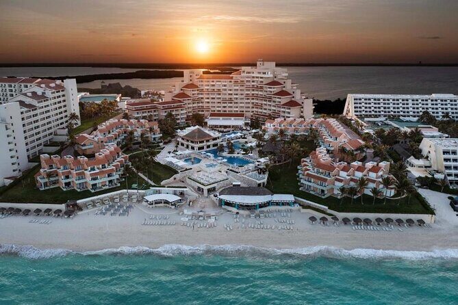 Cancun Airport and Wyndham Grand Cancun Private Shuttle - What You Can Expect from the Cancun Airport and Wyndham Grand Cancun Private Shuttle