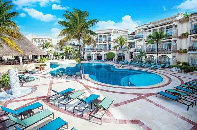 Cancun Airport to Wyndham Altra Playa Del Carmen Private Transfer - The Meet & Greet and Vehicle Transfer