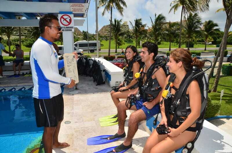 Cancun: Aquaworld Scuba Diving School - A Deep Dive into the Experience