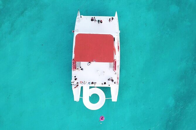 Cancun Baby Dancer Catamaran Party - Key Points