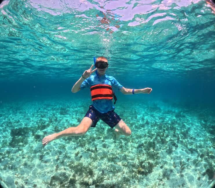 Cancún Catamaran to Isla Mujeres + Snorkel, Open Bar & Lunch - A Closer Look at the Cancun Catamaran to Isla Mujeres Tour