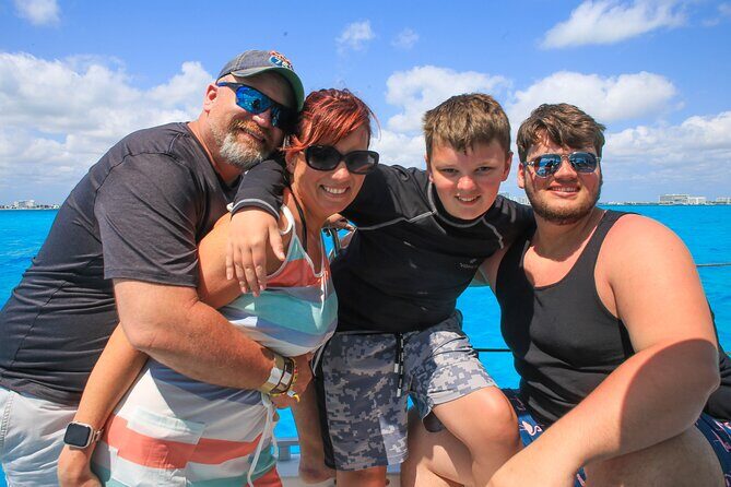 Cancún Catamaran to Isla Mujeres + Snorkel, Open Bar & Lunch - FAQs