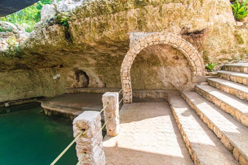 Cancun: Cenotes El Retoño entrance only - Key Points
