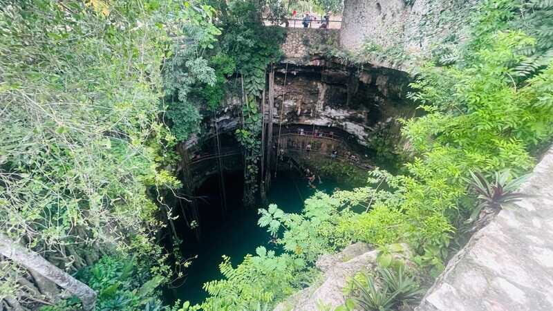 Cancun: Chichen Itza, Cenote, and Traditional Lunch Tour - Authentic Yucatecan Lunch: A Treat for the Senses