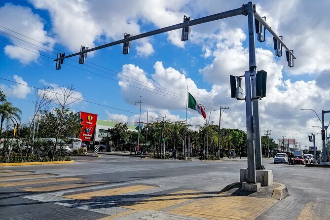 Cancun City Adventure! Private Half Day Tour - FAQs