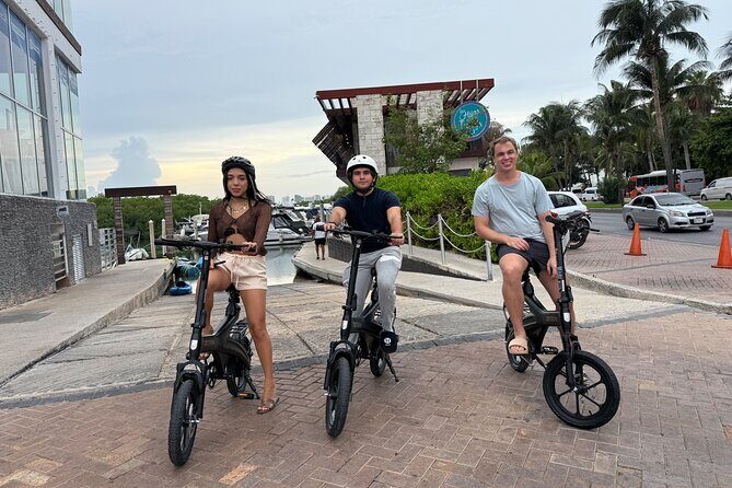 Cancun E-Bike Experience - Glide Through Paradise #1 Tour 1.5hr - An In-Depth Look at the Cancun E-Bike Experience