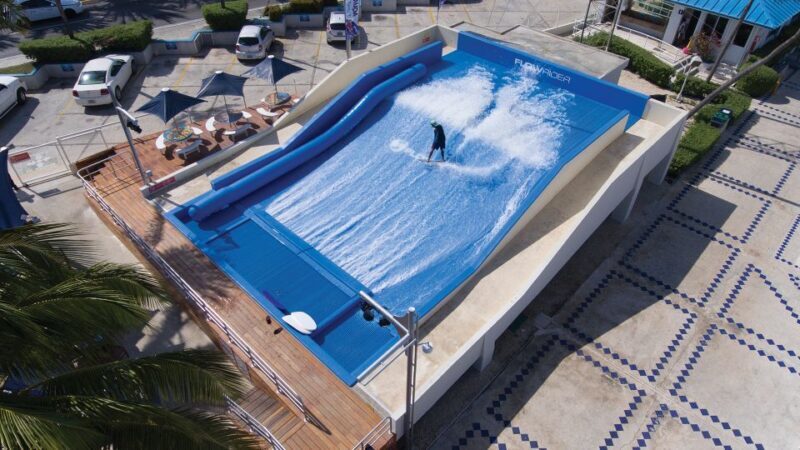 Cancun: Flowrider Surfing Experience - Authenticity and the Overall Experience