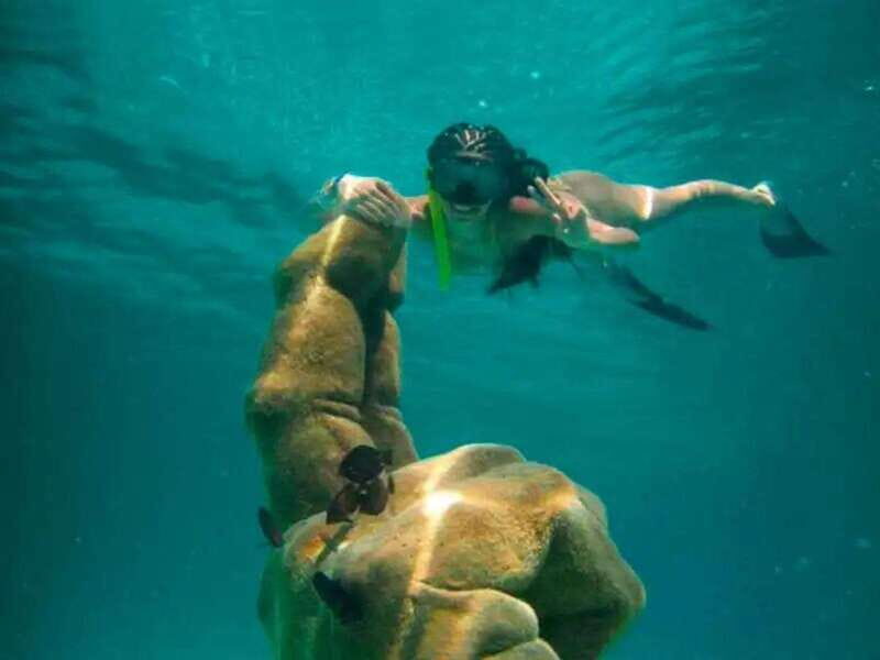 Cancun: Half Day Private Catamaran with Snorkeling. 25 guest - Introduction