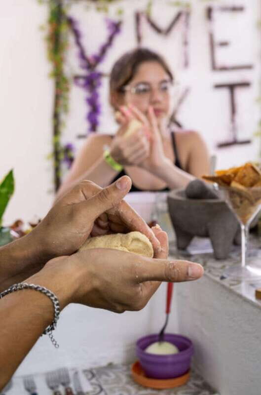 Cancun: Handmade Traditional Mexican Tortilla Making Class - The Experience: What Youll Actually Do
