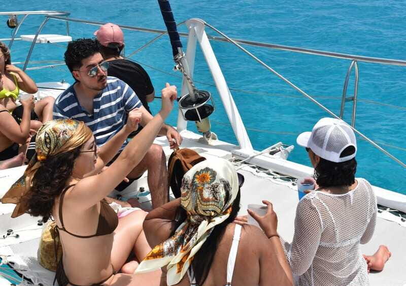 Cancun: Isla Mujeres Only Adults Catamaran, drinks & snorkel - Cancun: Isla Mujeres Only Adults Catamaran, drinks & snorkel – A Detailed Review