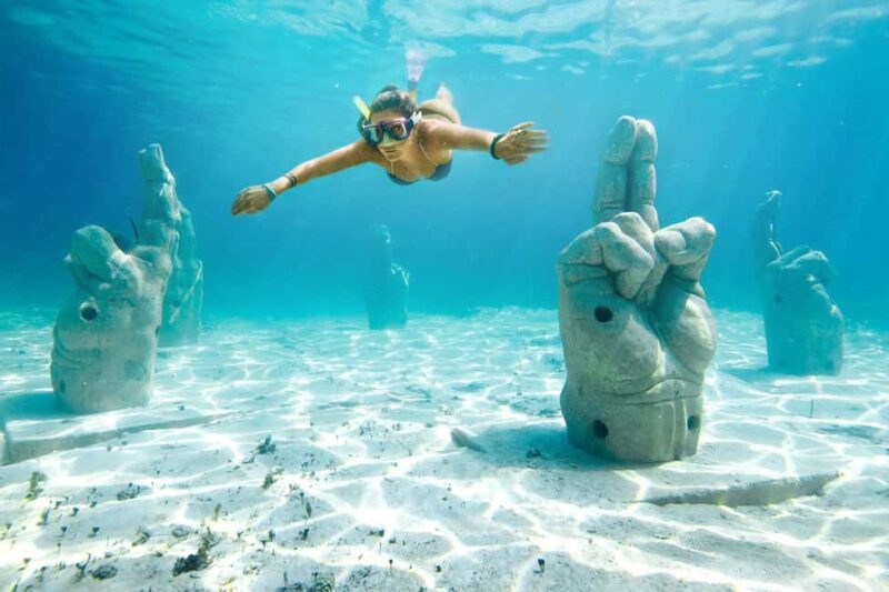 Cancun: Isla Mujeres Royal Garrafon with Transport & Lunch - A Closer Look at the Experience