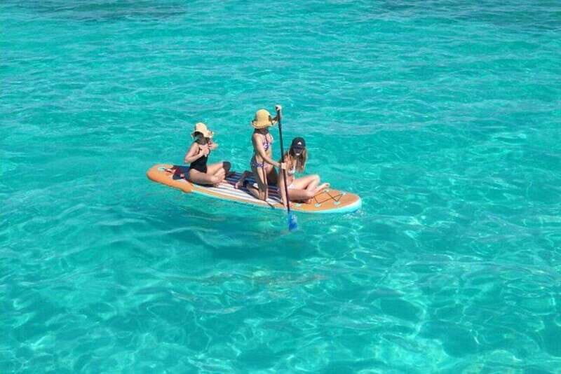 Cancun: Luxury Sunseeker 50 Yacht Charter to Isla Mujeres - Key Points