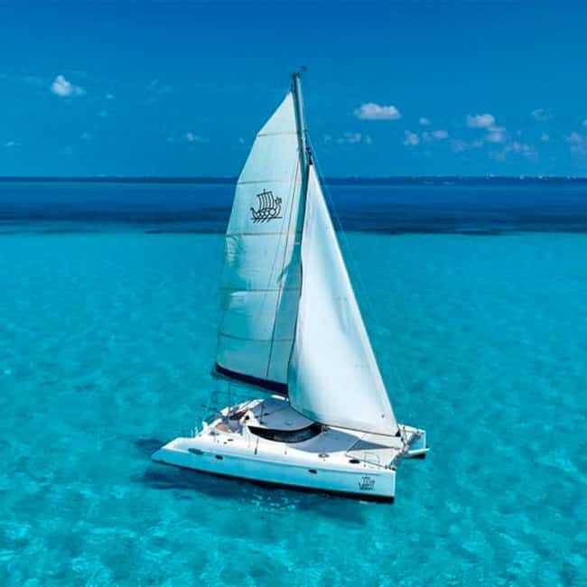 Cancun: Premium Catamaran with Transportation & Dock fee - Sailing to Isla Mujeres