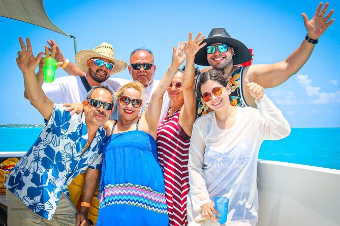 Cancun Private Catamaran to Isla Mujeres with Buffet & Open Bar - The Journey Back: Unwinding with Views and Music