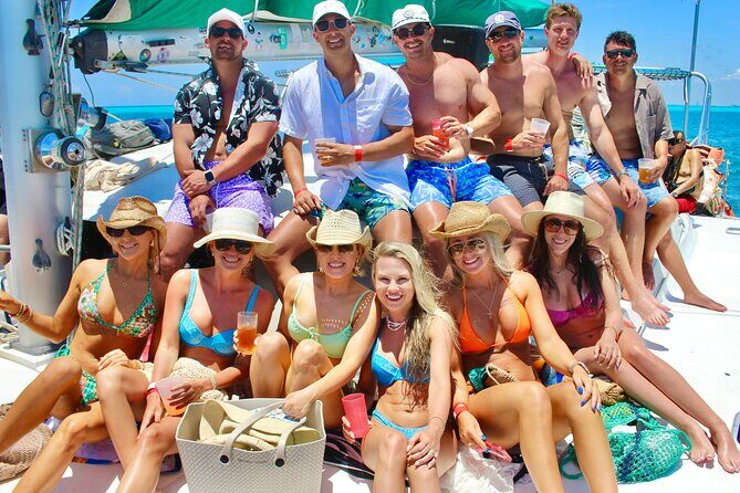 Cancun Private Catamaran to Isla Mujeres with Buffet & Open Bar - Who Will Love This Tour?