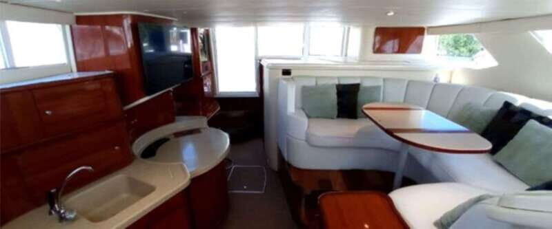 Cancun: Private Luxury 46-Feet Flybridge Yacht Cruise - FAQ