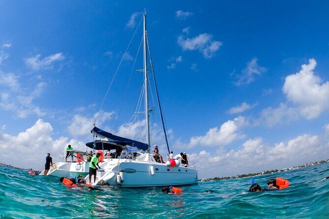 Cancun Sailing Catamaran Islas Mujeres With Luxury Beach Club - Detailed Review of the Cancun Sailing Catamaran Experience