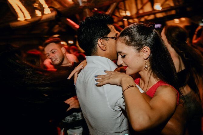Cancun Salsa Lovers Dance Experience - Key Points