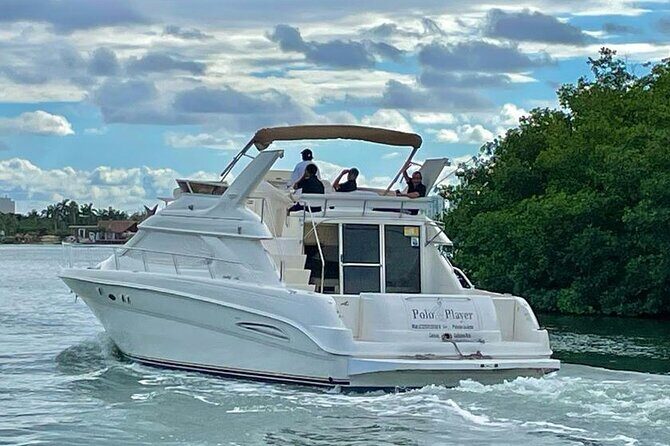 Cancun Yacht Tour - SEARAY YACHT 46 FT GREAT FOR SUNSET 15 PEOPLE MAX 25P9 - Pricing and Value