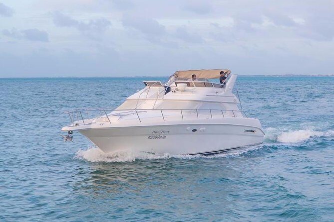 Cancun Yacht Tour - SEARAY YACHT 46 FT GREAT FOR SUNSET 15 PEOPLE MAX 25P9 - The Sum Up