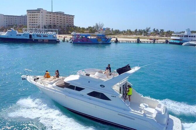 Cancun yachts rental YACHT 46 FT, 15 PAX MAX 25P12 - FAQ