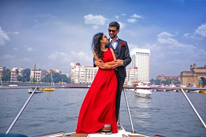 Candlelight Dining Experience for Two On a Yacht in Mumbai - Who is This Experience Best For?