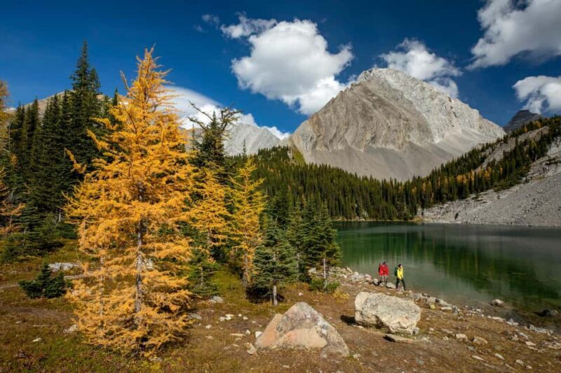 Canmore: 3 Hour Local Explorer Tour and Hike with a Guide - The Itinerary: What to Expect on Your Canmore Explorer Journey