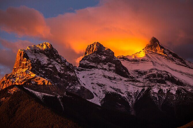 Canmore Sunset and Evening Walking Tour - Introduction