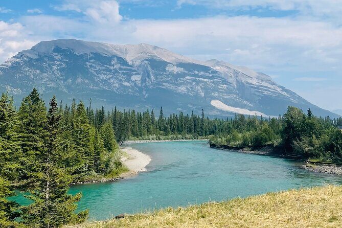 Canmore Town Walking Tour with Refreshment and Sweet Treat - FAQ