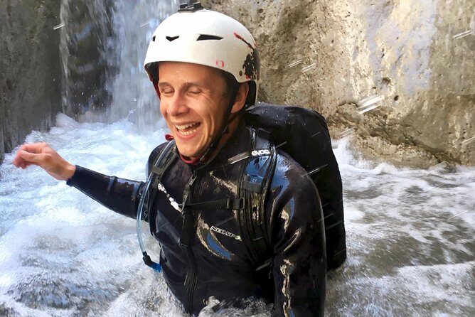 Canyoning half day - Heart Creek Canyon (beginner level) - Introduction