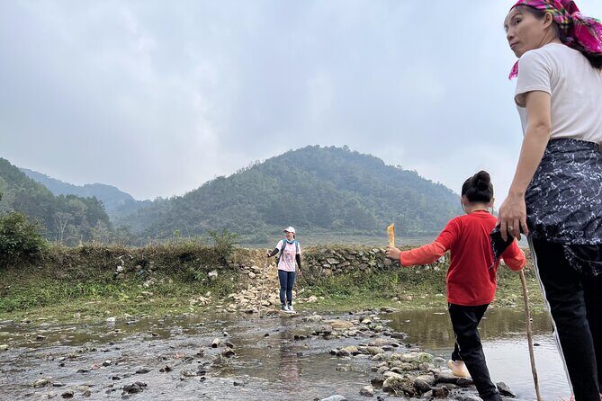 Cao Bang Easy Trekking Tours 2Days/1Night Ban Gioc Waterfall ET1 - Who will love this?