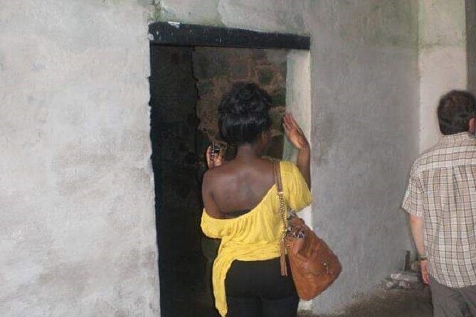 Cape Coast Elmina Kakum Park Private Day Tour - Itinerary Breakdown: What You Can Expect