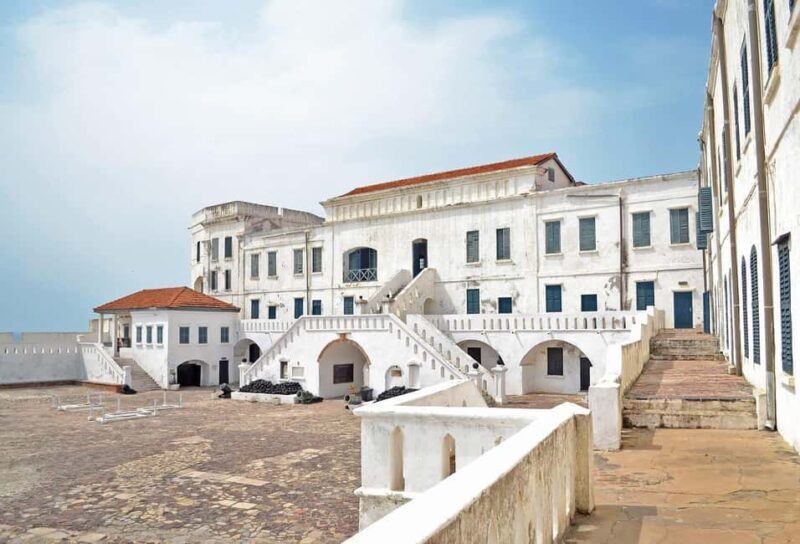 Cape Coast History and Canopy Walk Tour with Lunch and Wifi - Introduction to the Tour