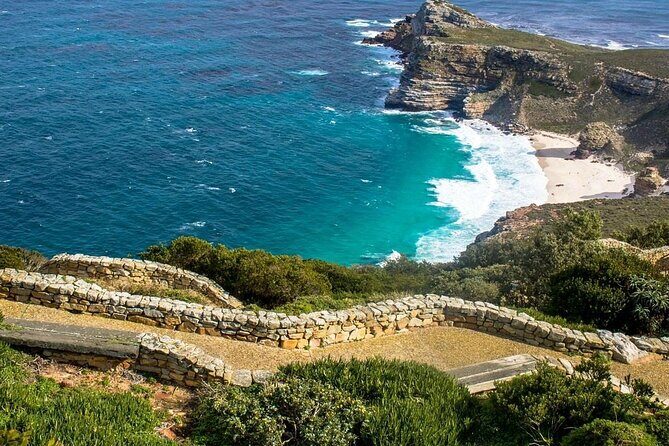 Cape Point , Boulder Beach Penguins and Cape of Good Hope Tour. - The Sum Up