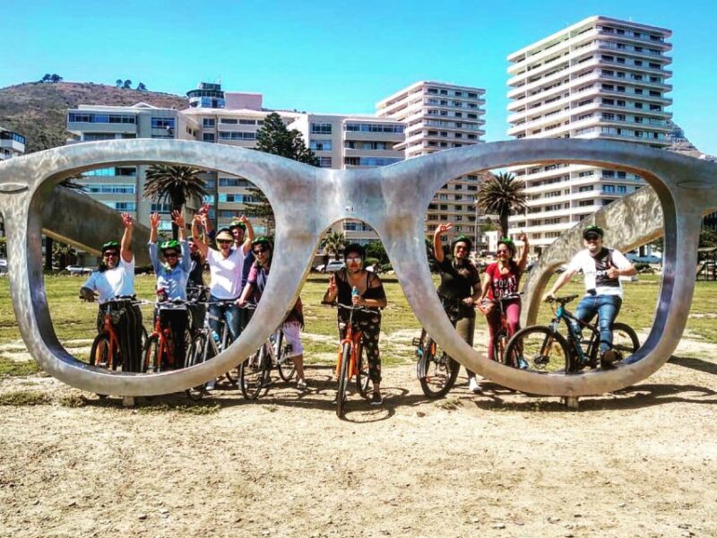 Cape Town Guided City Cycling Heritage Tour - Private Tour - Exploring the Waterfront and Green Point
