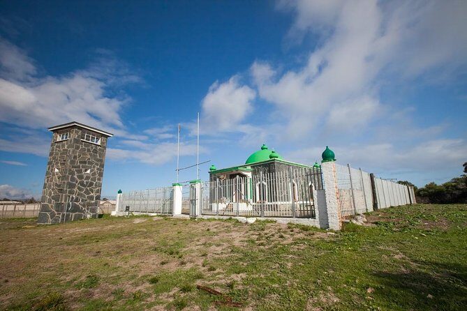 Cape Town Half-Day Robben Island Tour with Ferry Ticket - Practical Details and What You Can Expect