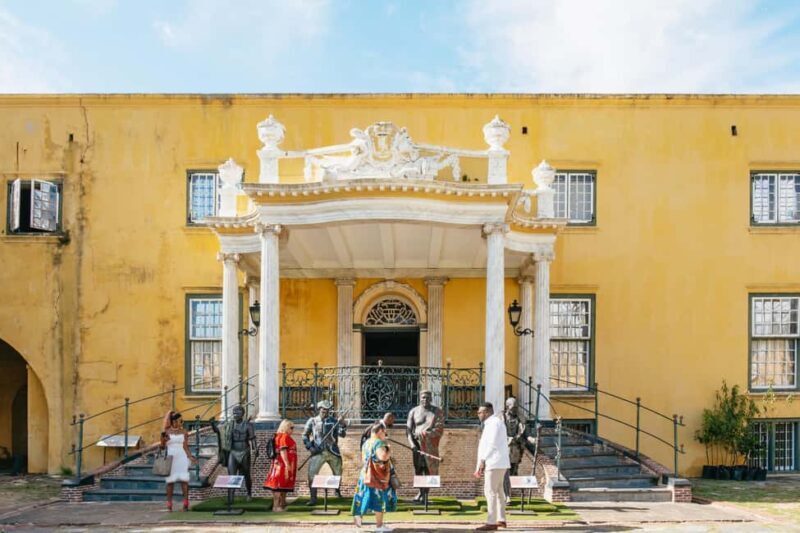 Cape Town: Half-Day Walking City Tour and African Lunch - Authenticity and Traveler Feedback