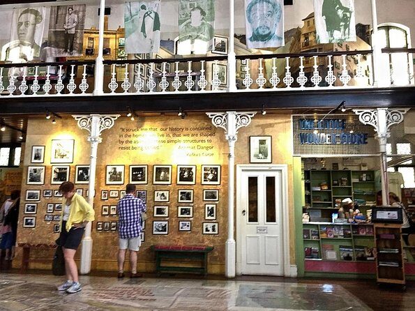 Cape Town Hostel Pub Crawl & LinkUps - Key Points