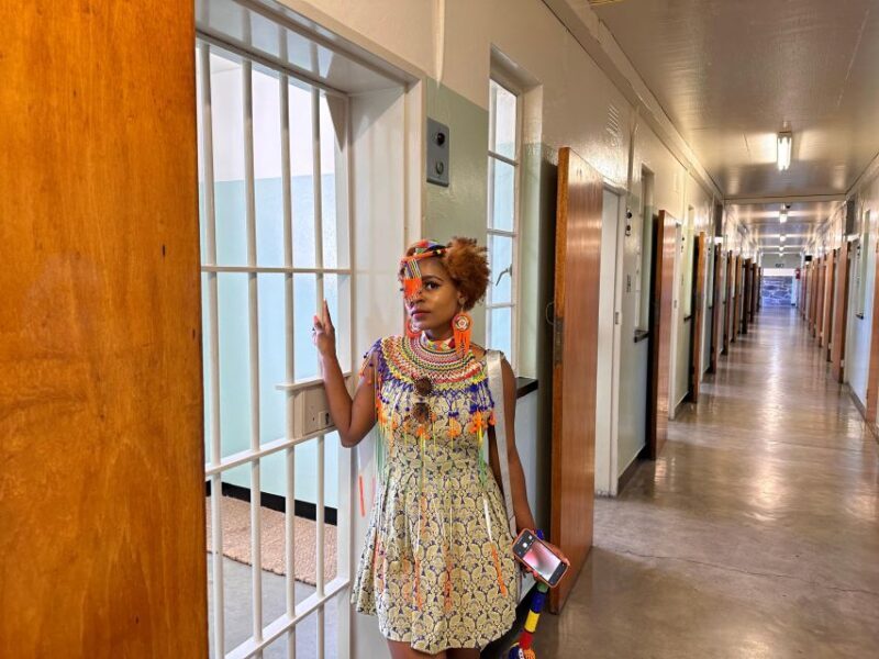 Cape Town: Robben Island Ferry Ticket and Guided Prison Tour - Practical Tips for Visiting Robben Island