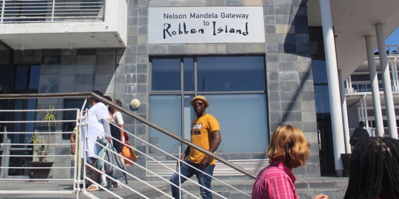 Cape Town: Robben Island ferry ticket with guided tour - Final Thoughts