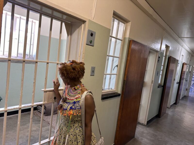 Cape Town: Robben Island & Table Mountain w/Hotel Transfer - The Value of the Tour: What Makes It Stand Out?
