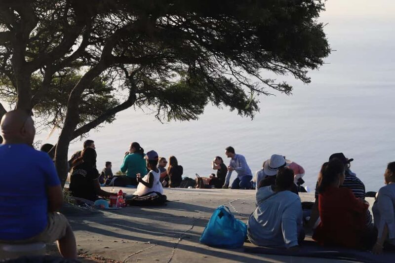 Cape Town: Sunset Bus Tour with Picnic on Signal Hill - Authentic experiences and traveler insights