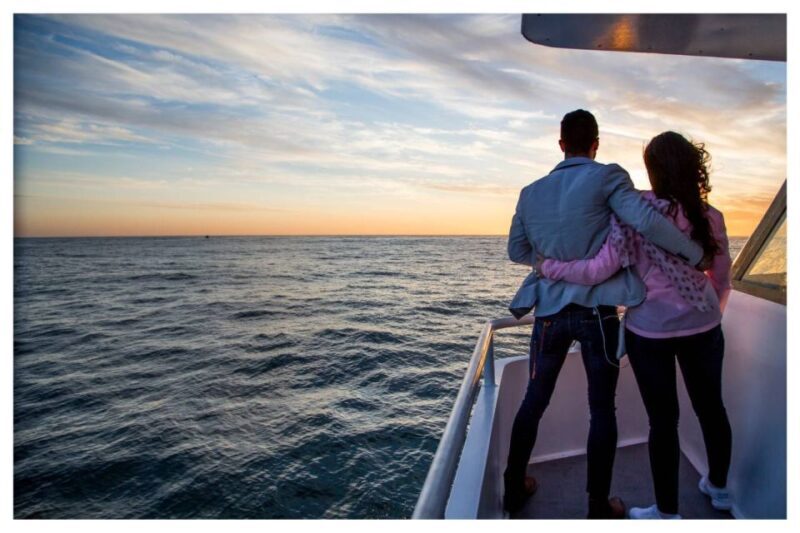 Cape Town: Sunset Champagne Cruise - The Sum Up