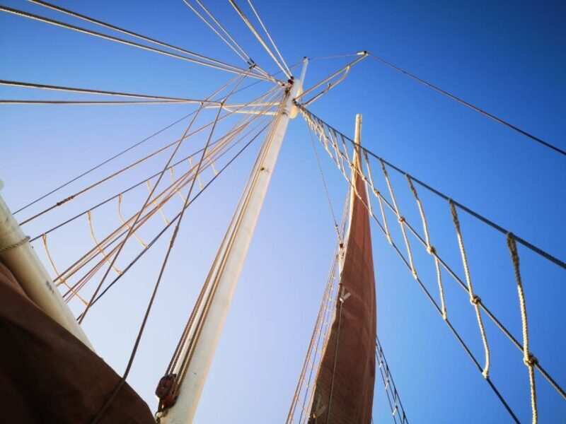 Cape Town: Sunset Cruise from V&A Waterfront with Bubbly - FAQs