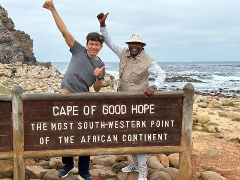 Cape town: Table Mountain Boulder's Beach and Cape Point - An In-Depth Look at the Tour