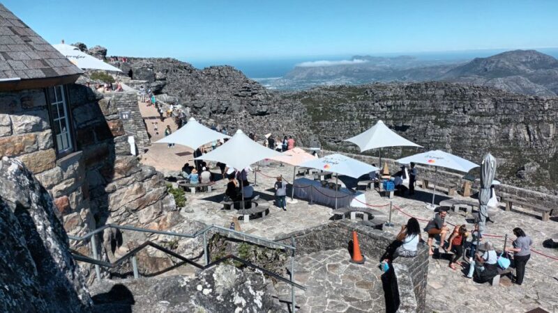 Cape Town:- Table Mountain including Hotel Transfer - Key Points