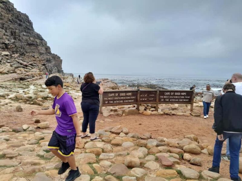 Cape Town: Table Mountain, Penguins & Cape of Good Hope Tour - FAQ